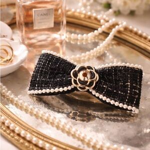 ✨ Black Tweed Bow Barrette – Designer-Inspired Coquette Hair Clip